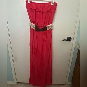 Coral Strapless maxi with belt